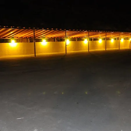 מלון Grand Chalet